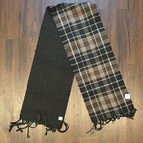 Men's Black and Brown Plaid Scarf - Picture 1 of 1